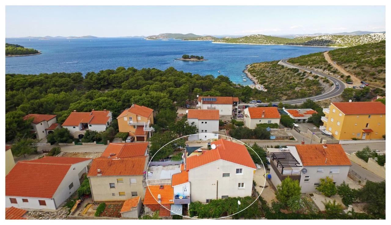 Apartments Ivan Perkov Tomas Bilo Primošten المظهر الخارجي الصورة
