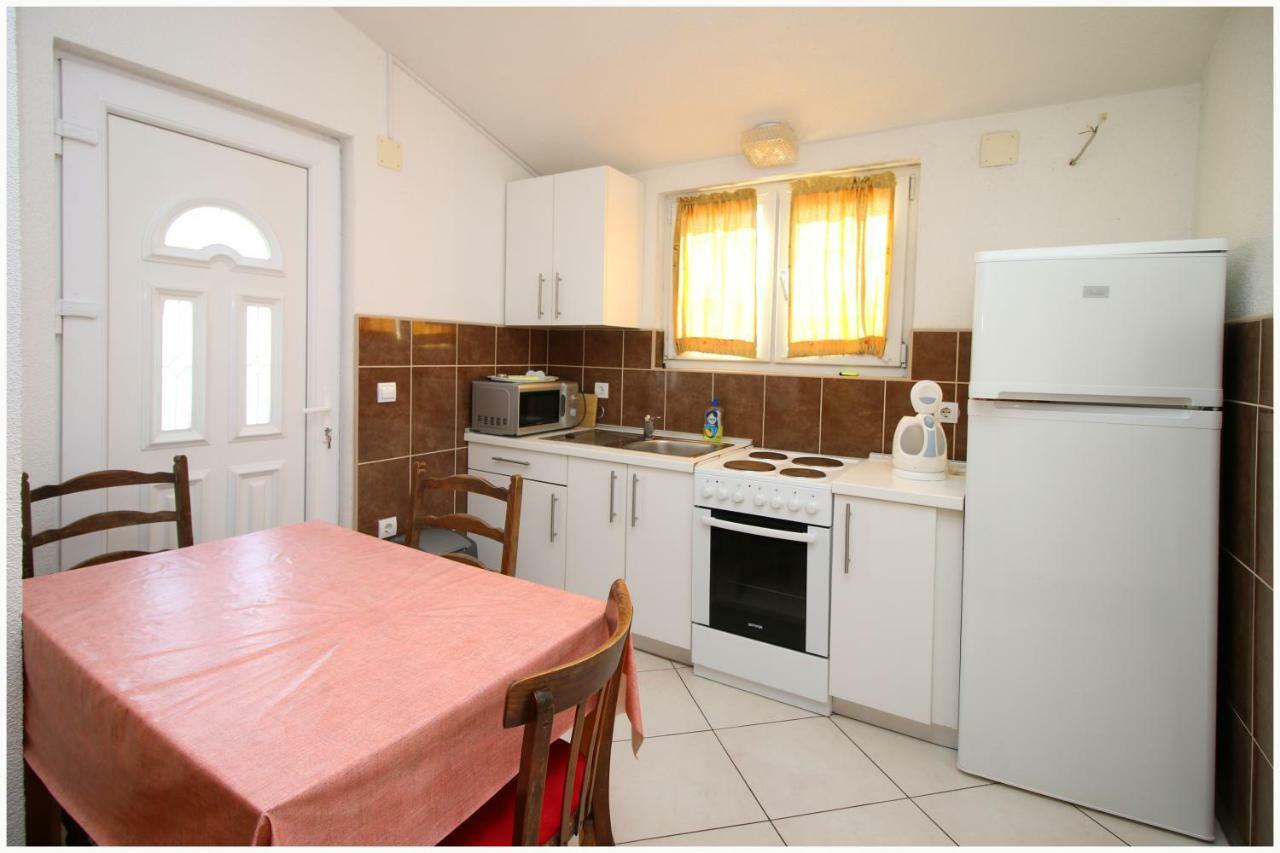Apartments Ivan Perkov Tomas Bilo Primošten المظهر الخارجي الصورة